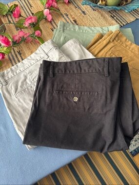 Men's Old Navy Slim Casual Chino Shorts - Black, Gray, Green, Tan